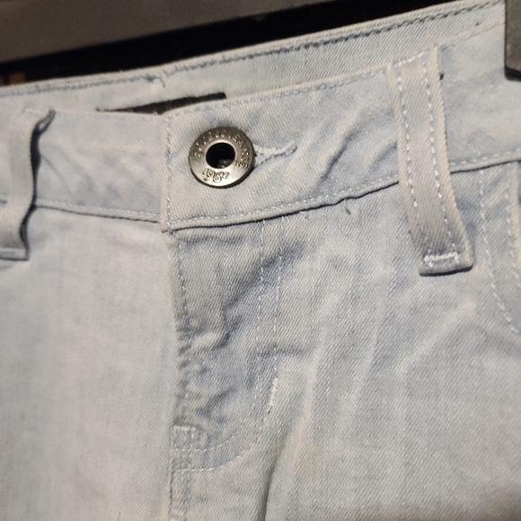 Guess Jeans - Picture 4 of 5